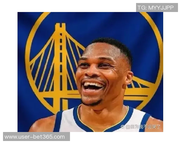 威少训练馆挥汗如雨新赛季去向仍悬而未决引发球迷热议