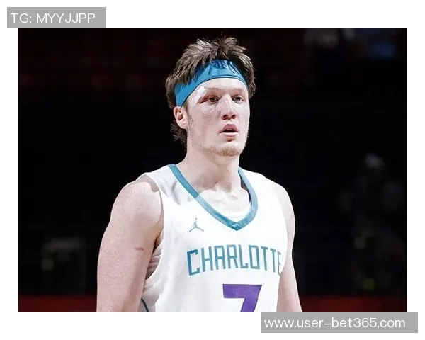 黄蜂4号秀克尼佩尔状态火热近两场场均贡献26分75篮板